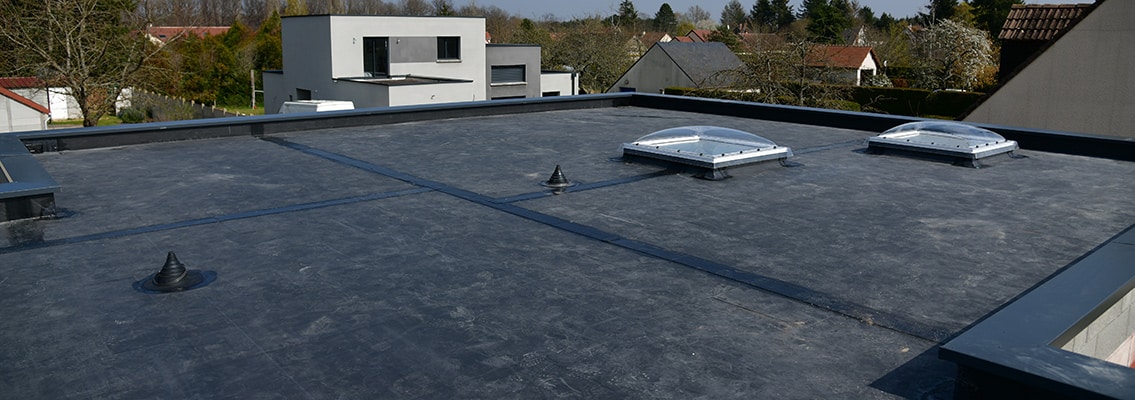 https://www.blummer.de/wp-content/uploads/sites/6209/2022/02/epdm-dachabdeckung-bietigheim-bissingen.jpg